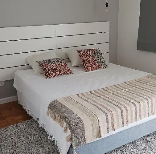 Colégio 86 * Ponta Delgada