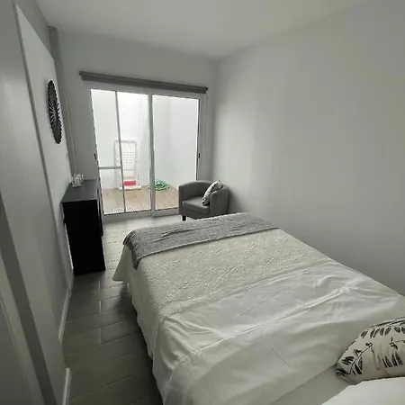 Colegio 86 Apartment Ponta Delgada