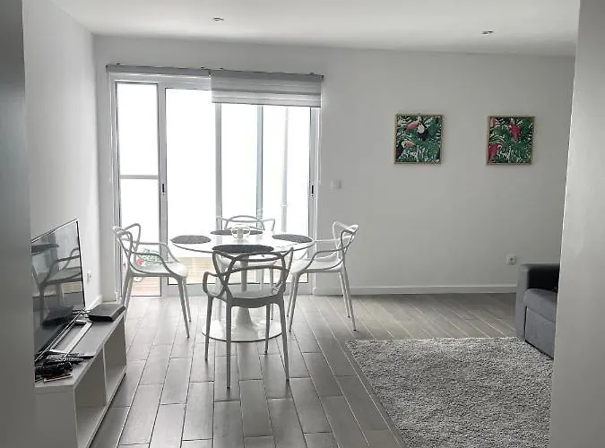 Colegio 86 Apartment Ponta Delgada